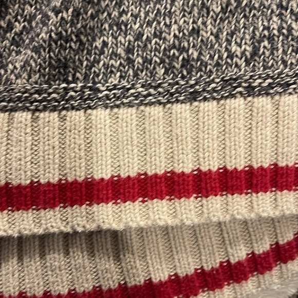 Roots cabin knit sweater size youth XL 11-12 years - Picture 6 of 7